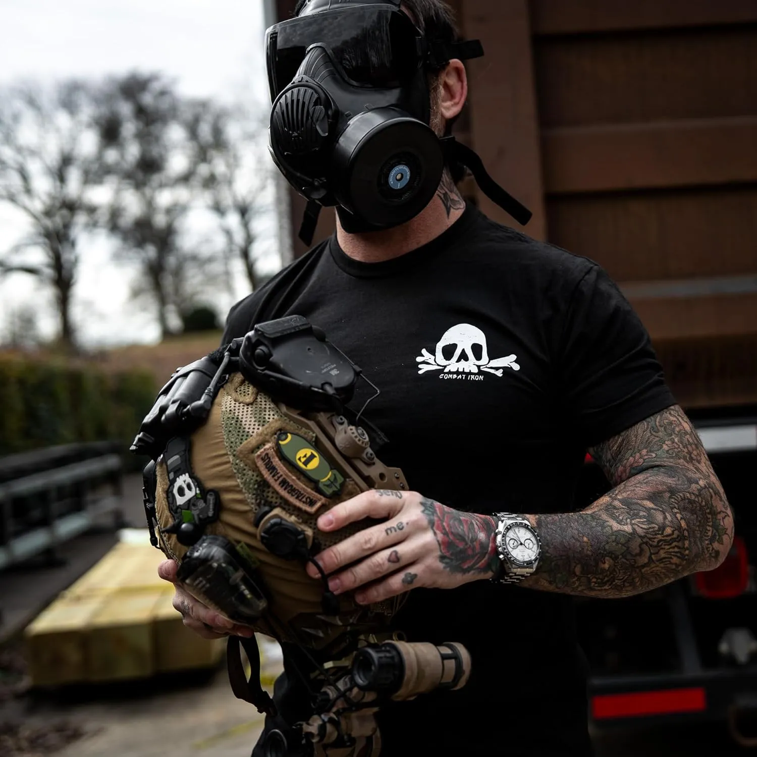 Combat Iron Men's Graphic T-Shirt | Nobody is Coming to Save You Skull | Cotton-Poly Blend | Athletic Fit, Tagless Comfort