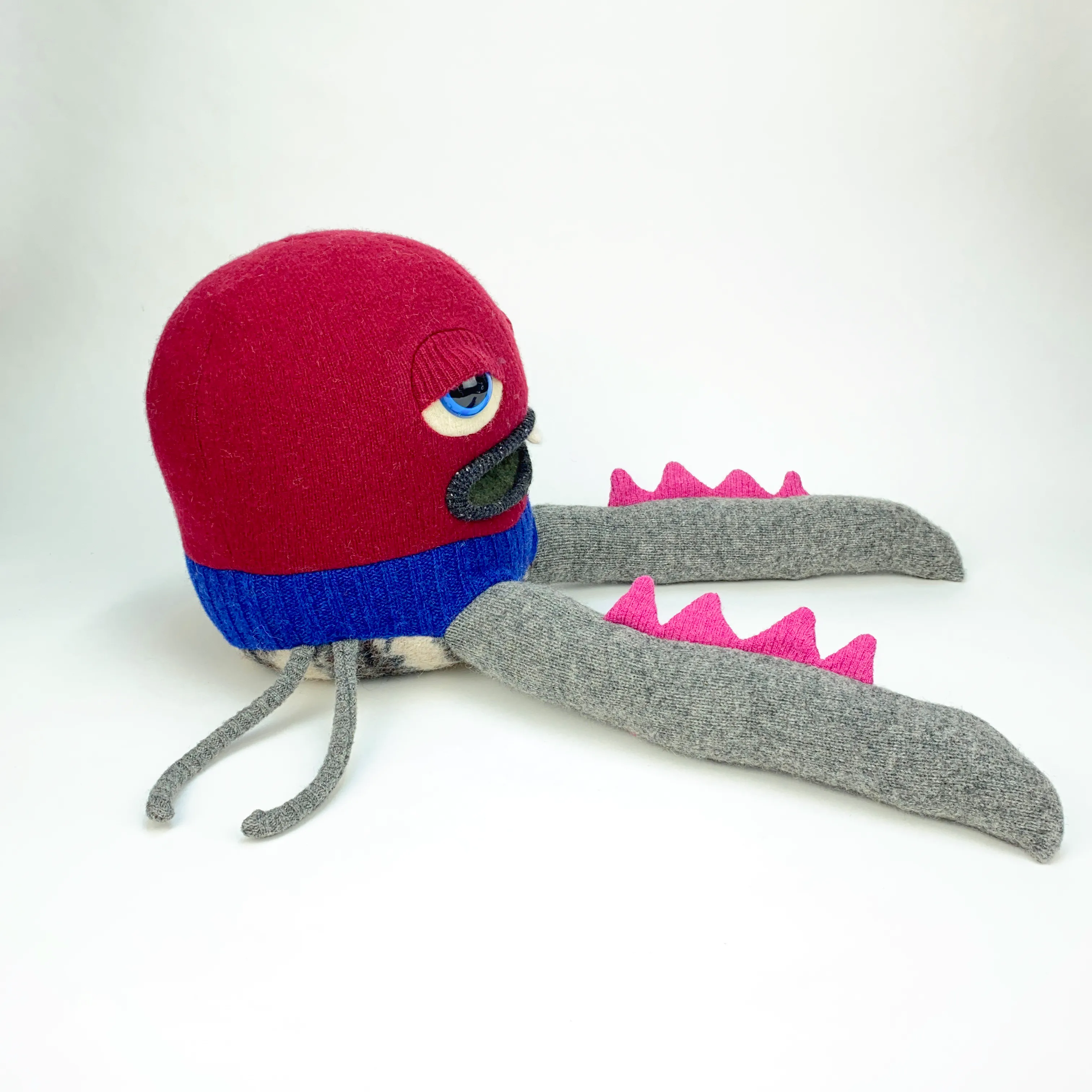 Cruncher the plush octopus style my friend monster™ wool sweater stuffy