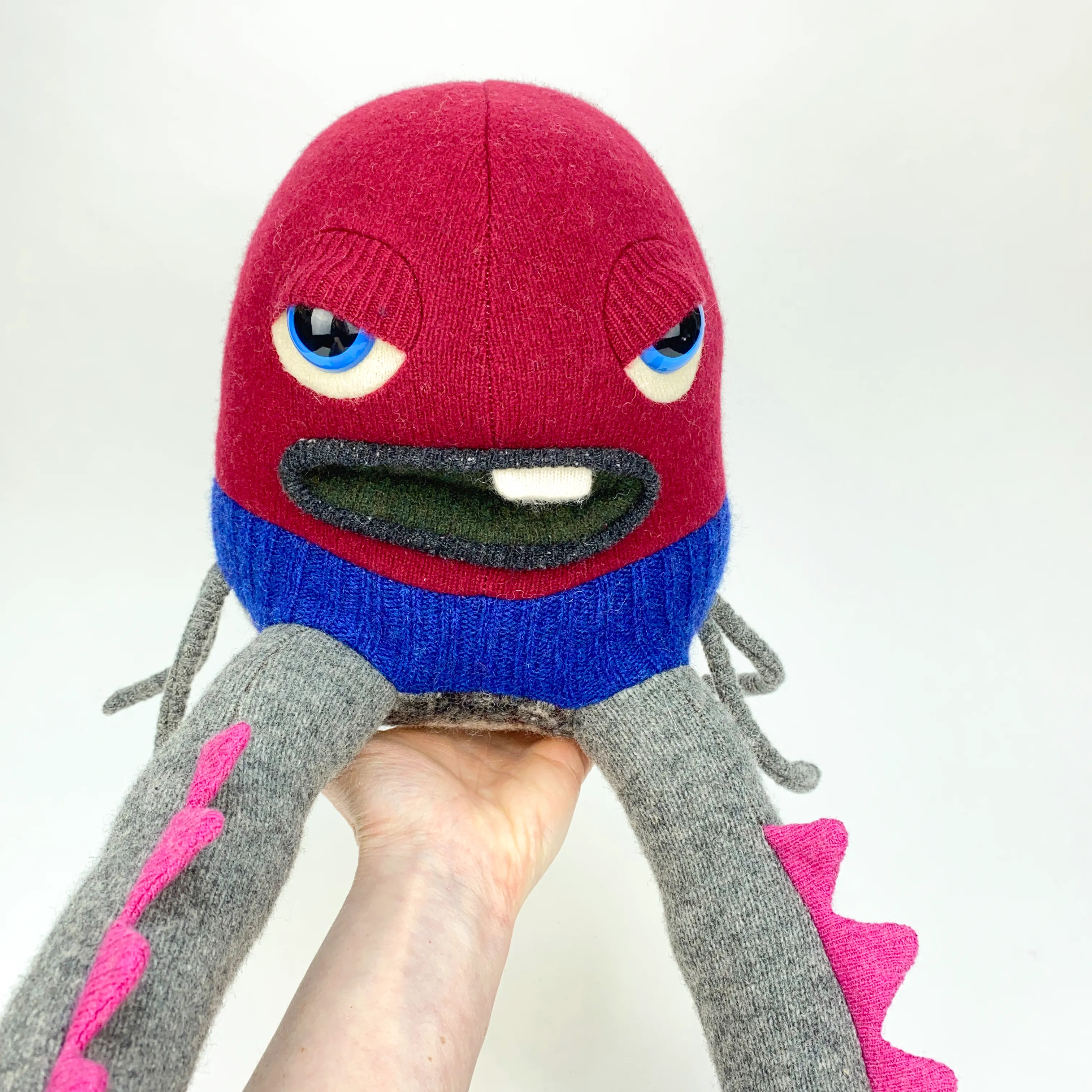 Cruncher the plush octopus style my friend monster™ wool sweater stuffy