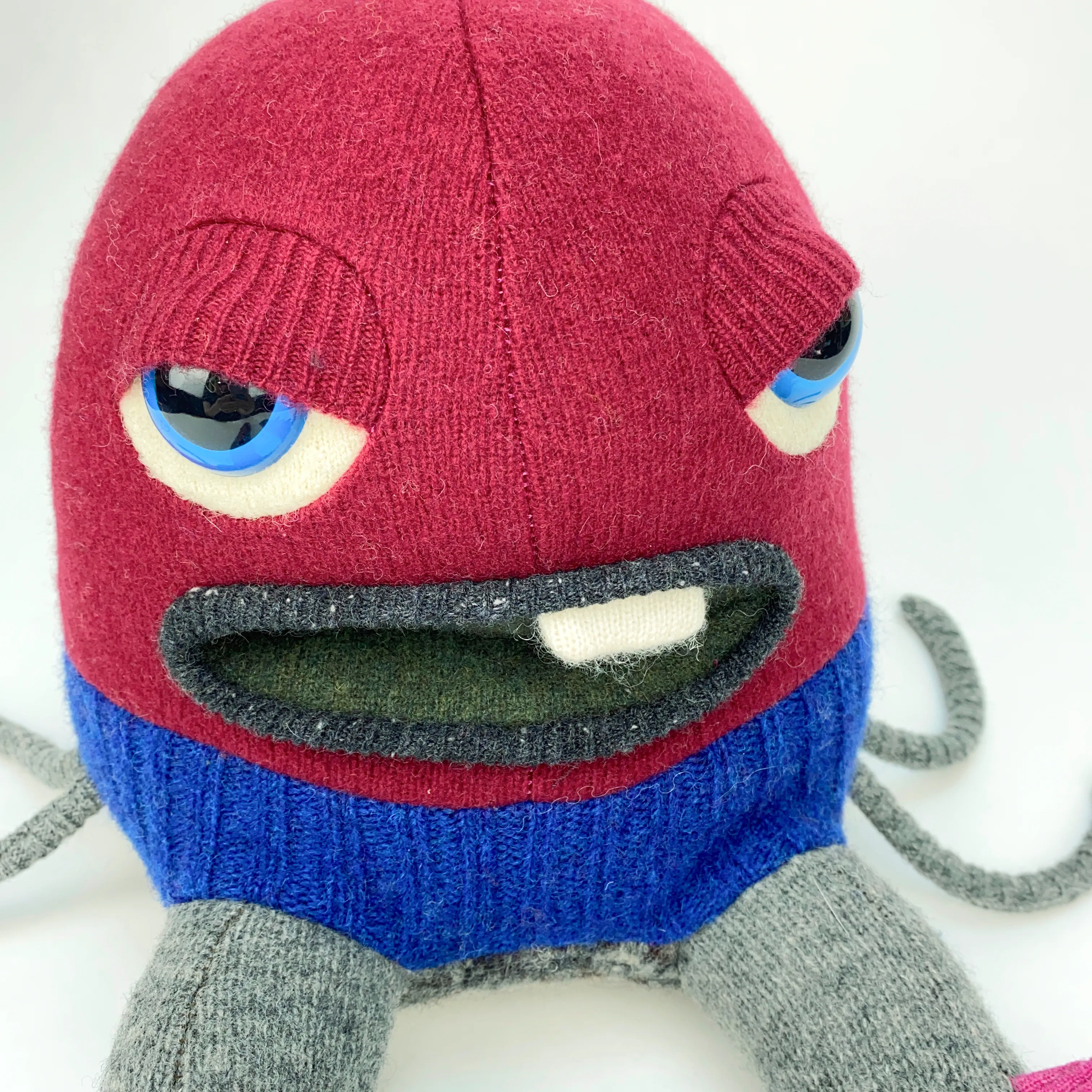 Cruncher the plush octopus style my friend monster™ wool sweater stuffy