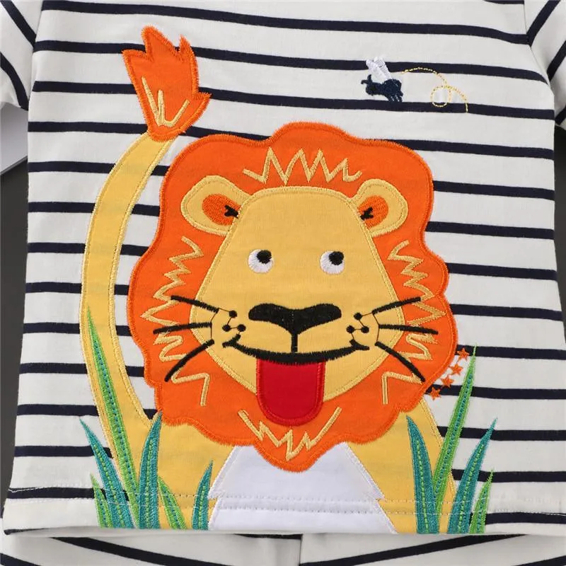 Cute Lion Printed Strip Tee and Shorts Set