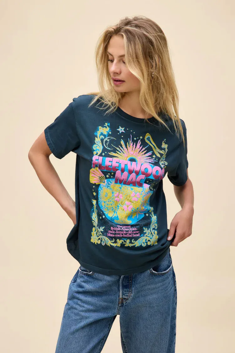 Daydreamer Fleetwood Mac Celestial Boutique Boyfriend Graphic Tee