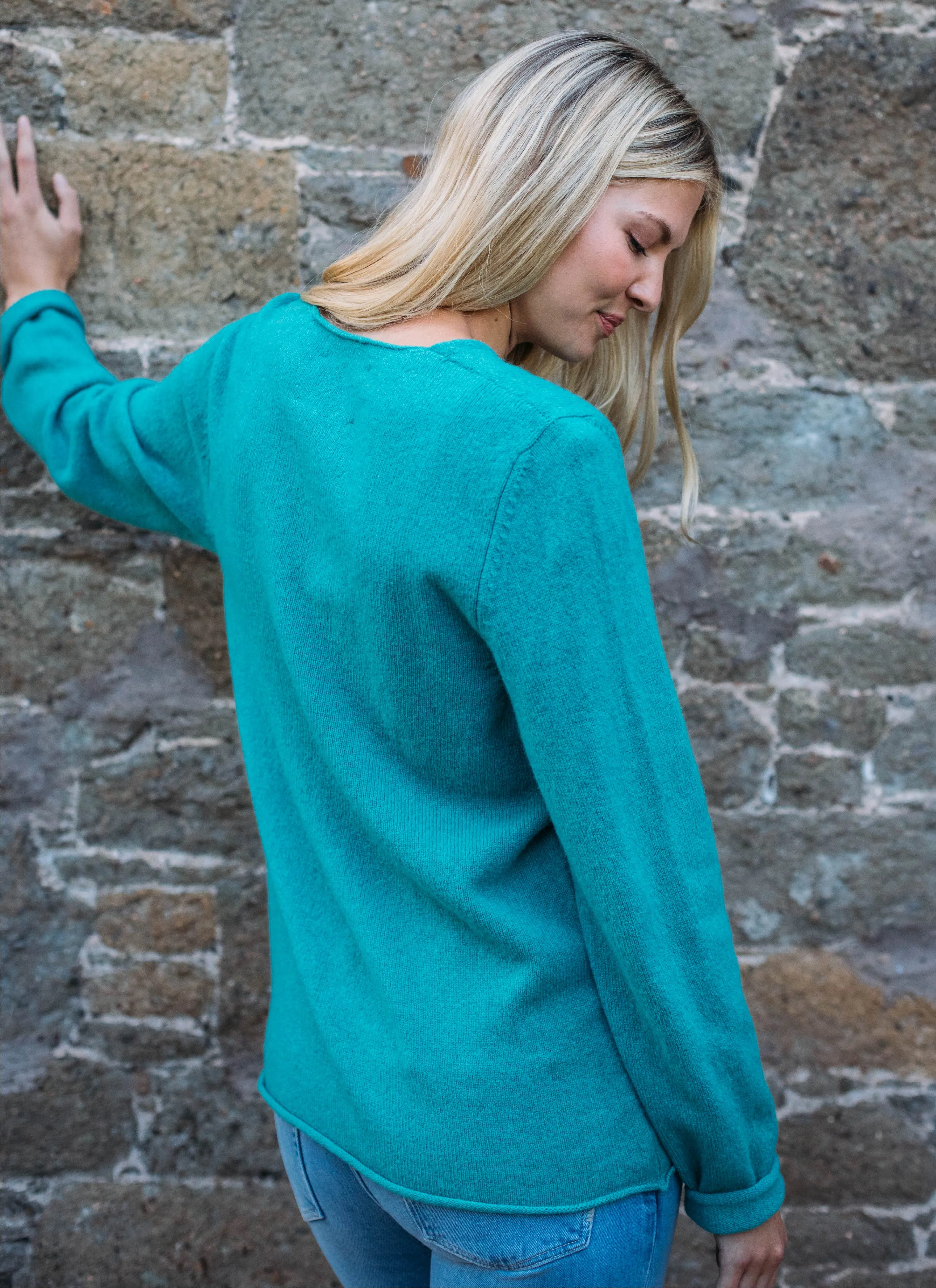 Eribé Corry V-Neck Pocket Sweater - Shamrock