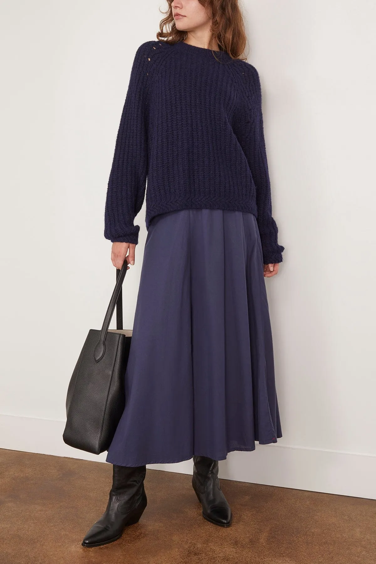 Landrey Sweater in Navy Blue