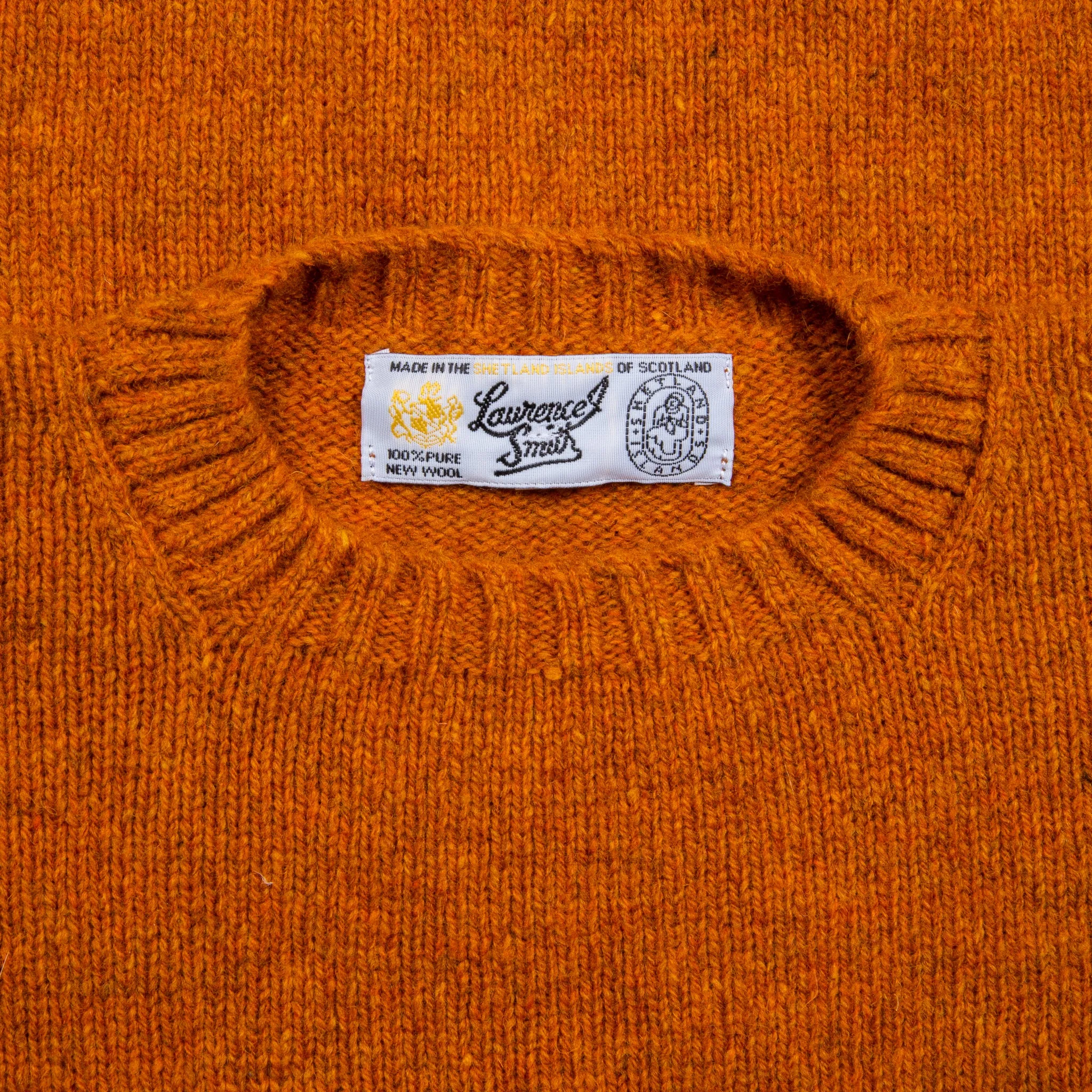 Laurence J. Smith  Super soft Seamless Crew Neck Pullover Vintage Orange