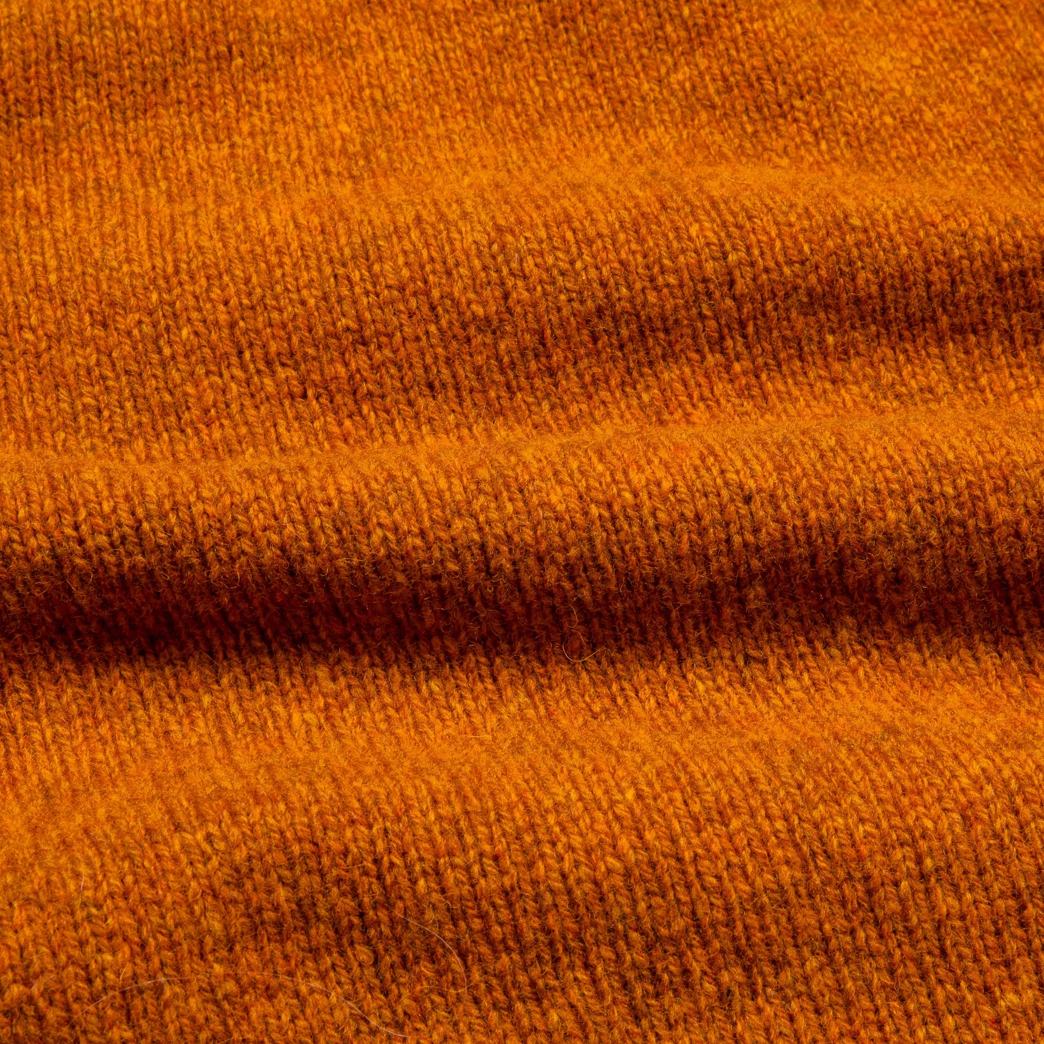 Laurence J. Smith  Super soft Seamless Crew Neck Pullover Vintage Orange
