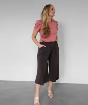 MOANA cropped pants in Charcoal