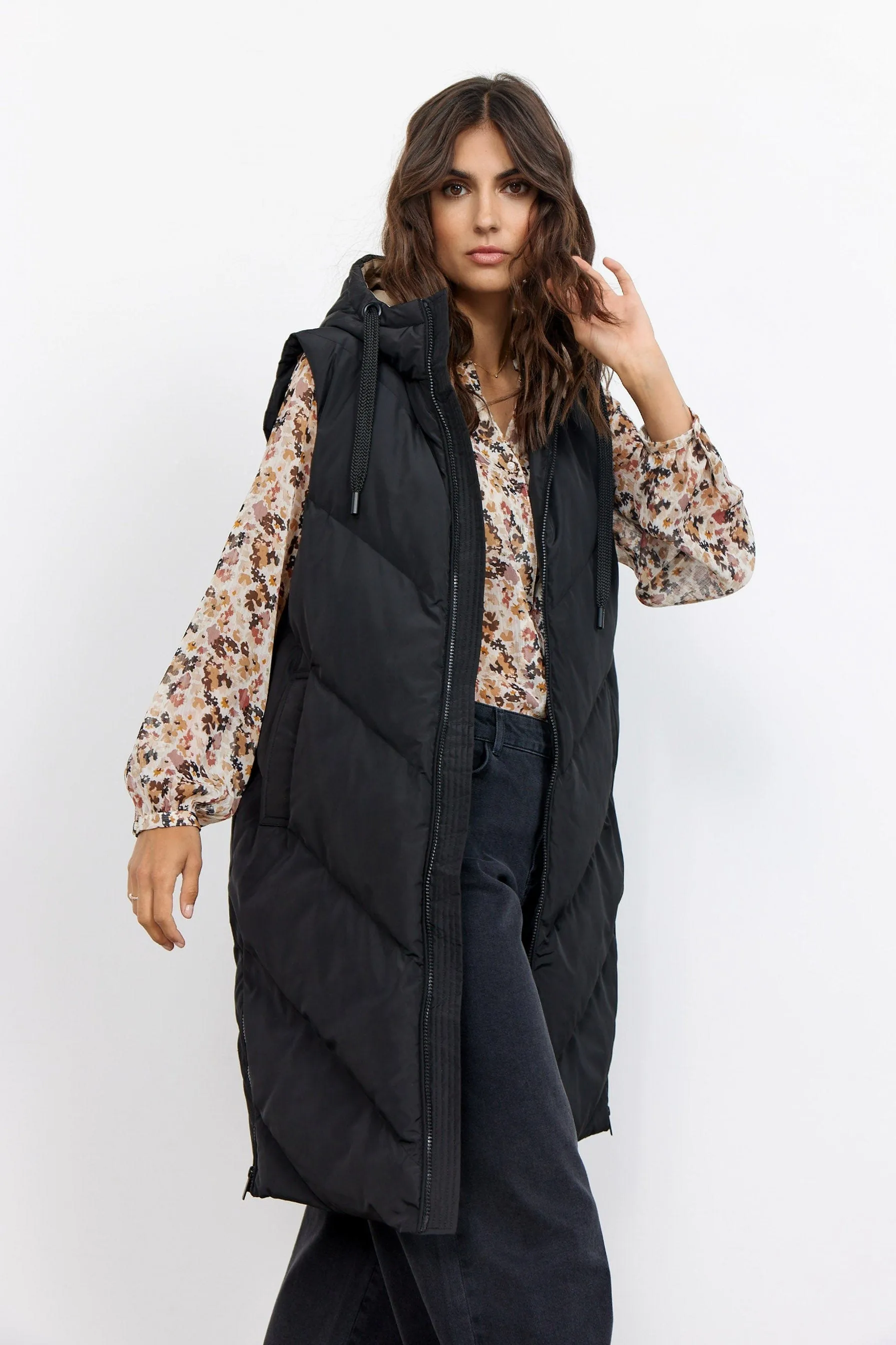 Nina Longline Gilet - Black