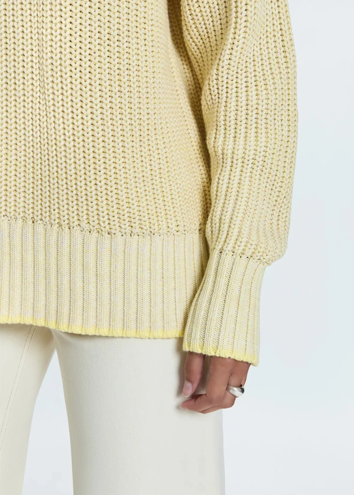 Pistola Tina Sweater Soft Yellow