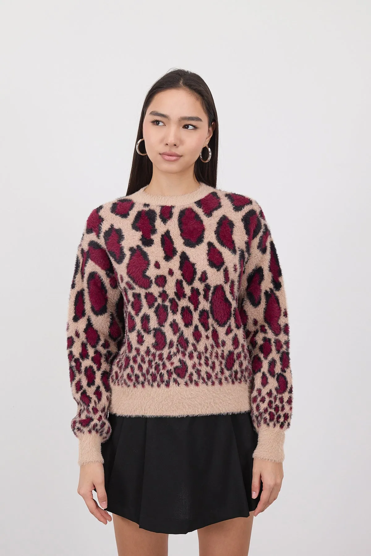 Soft Textured Leopard Pattern Knitwear Sweater