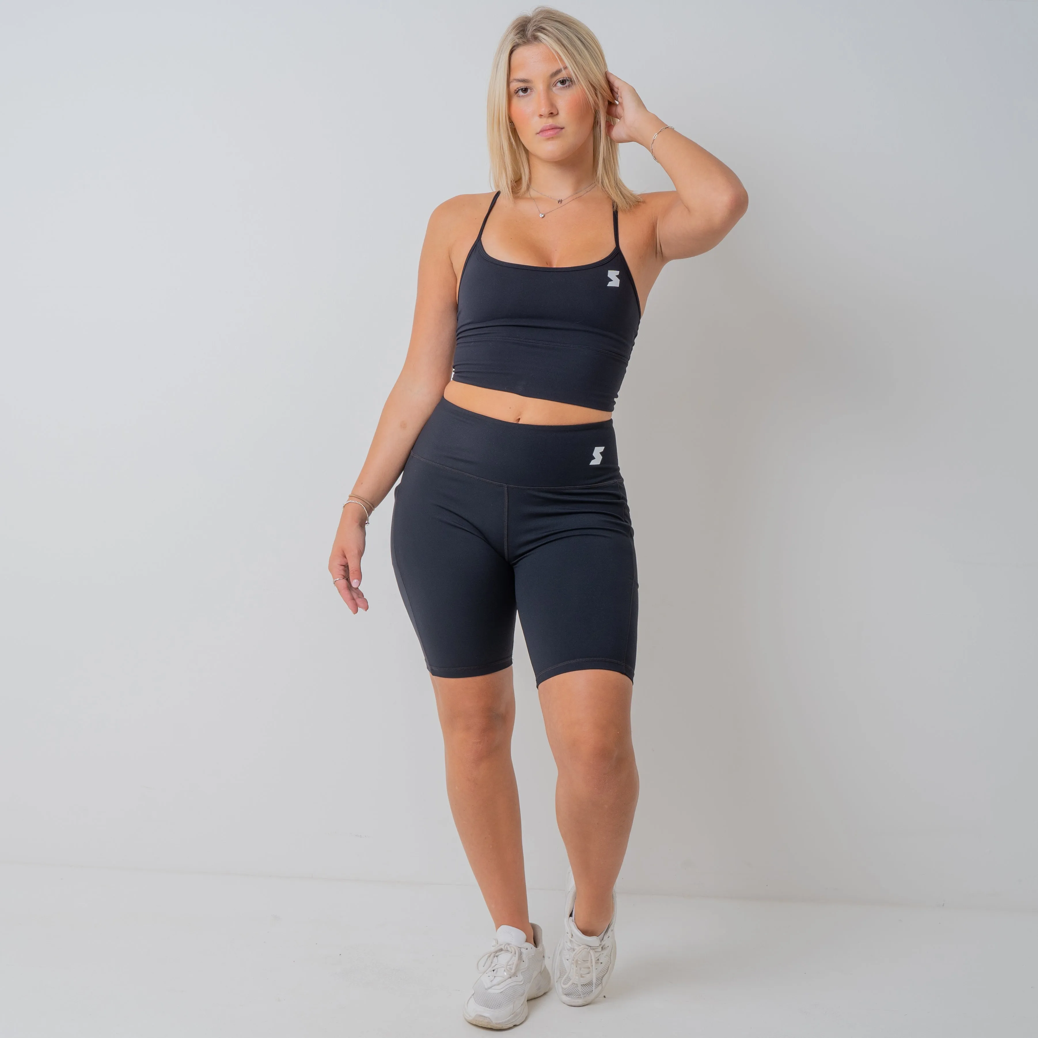 Thrive Shorts Black