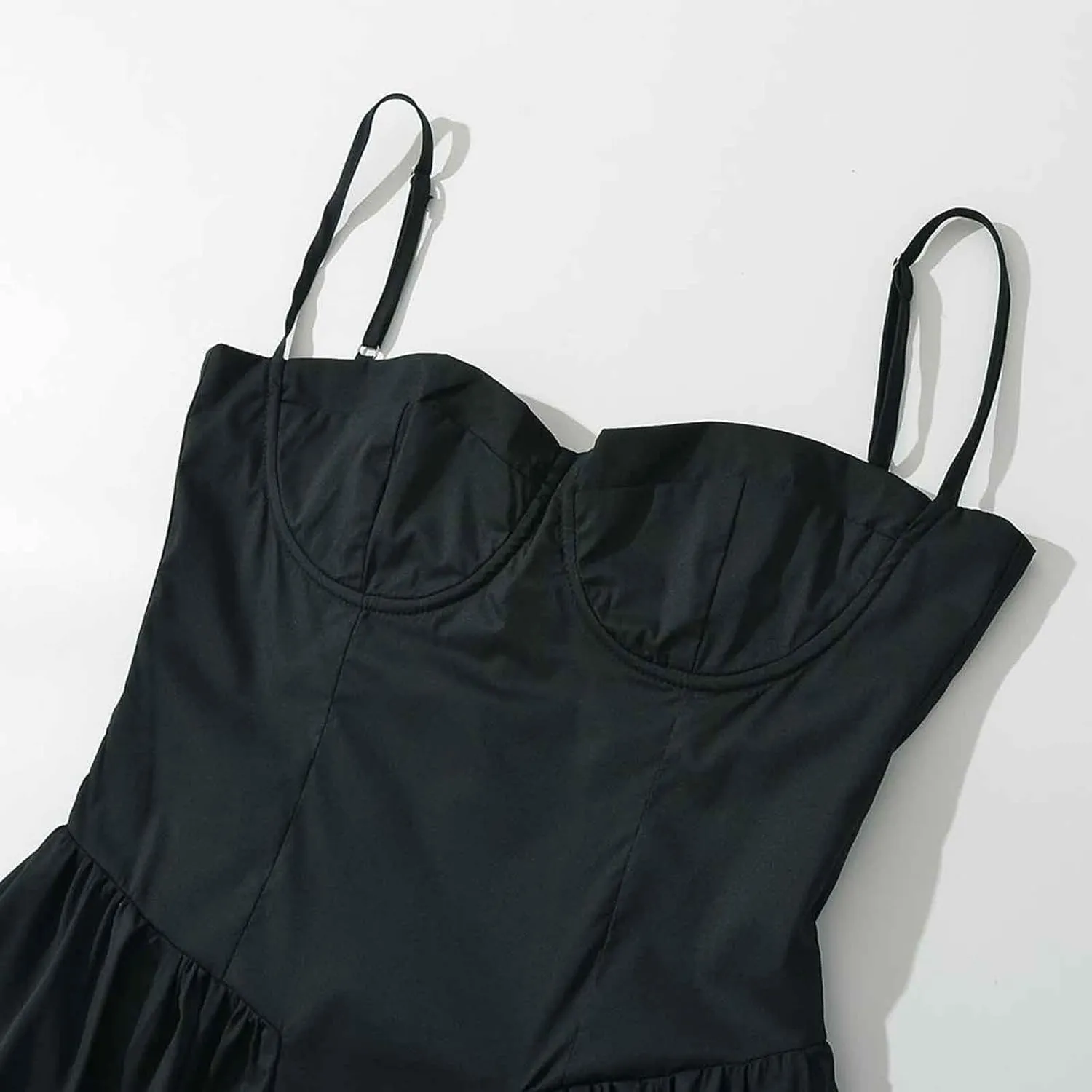 Women's Ruched Bust Corset Dress Flowy Milkmaid Dress Spaghetti Strap Bustier Midi Dress Low Cut Flowy Pleated Hem Dresses